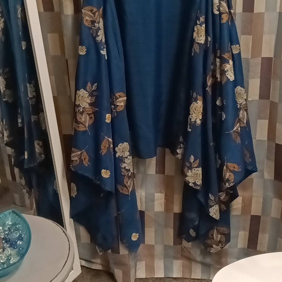 FINAL PRICE NWOT teal dress w tan floral embroidery & assymetrical sides/hem Med - Picture 6 of 16